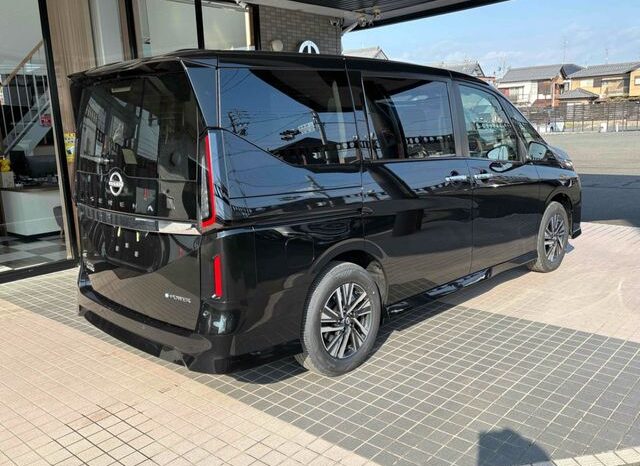 2025 NISSAN SERENA e−POWER full