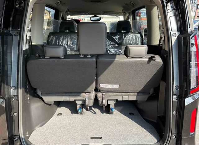 2025 NISSAN SERENA e−POWER full